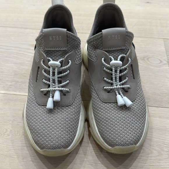 Steve Madden Womens Myles Sneaker - Picture 5 of 6